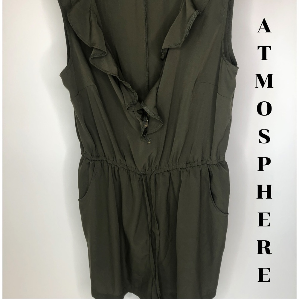 Green Atmosphere Jumper - Romper